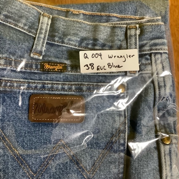 Wrangler 47 MWZ Regular Fit Blue Jeans Sz 38W 30L - Picture 9 of 9